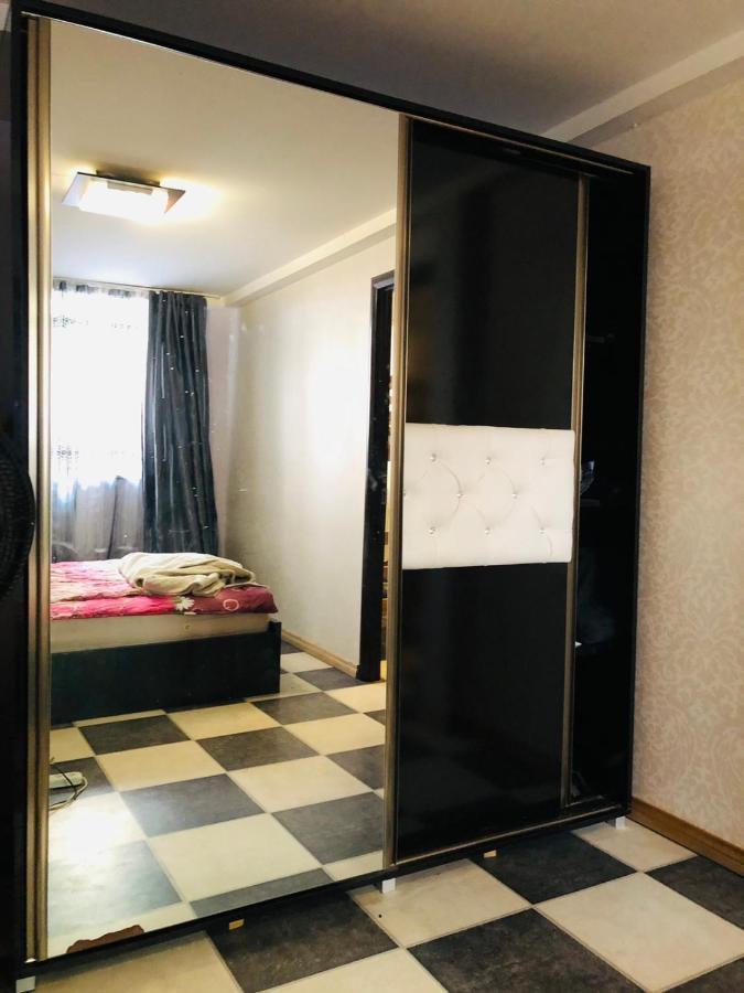 Sev Group Hostel Yerevan Exterior photo
